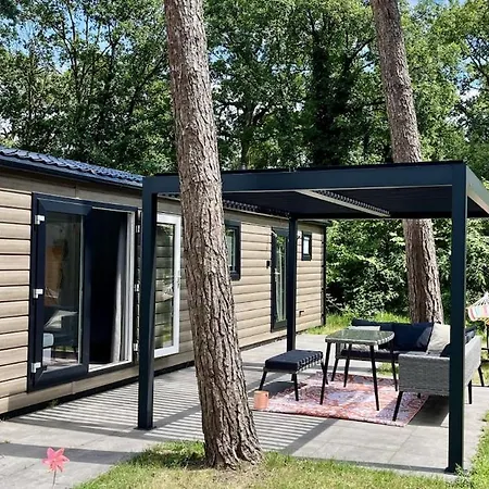 Chalet Nassau - Bossen, Historisch Dorp, Wandelen, Fietsen