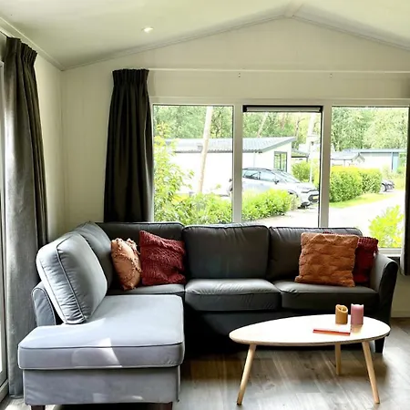 Chalet Nassau - Bossen, Historisch Dorp, Wandelen, Fietsen *