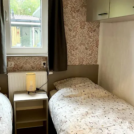 Chalet Nassau - Bossen, Historisch Dorp, Wandelen, Fietsen *